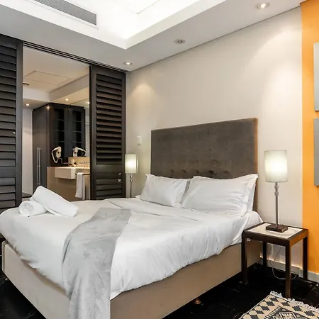 City Centre Spacious Studio Apartment With Pool, Parking, And Gym Access! Cape Town Exterior photo